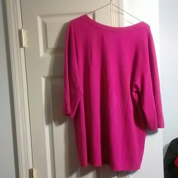 Top - Picture 4 of 4